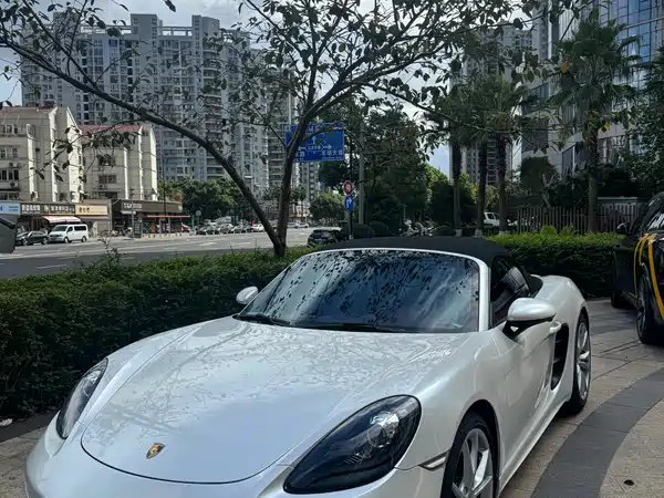 Porsche 718 2018
