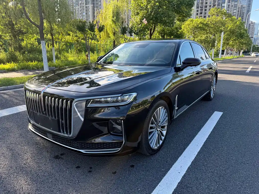 Hongqi H9 2021 — фото 1
