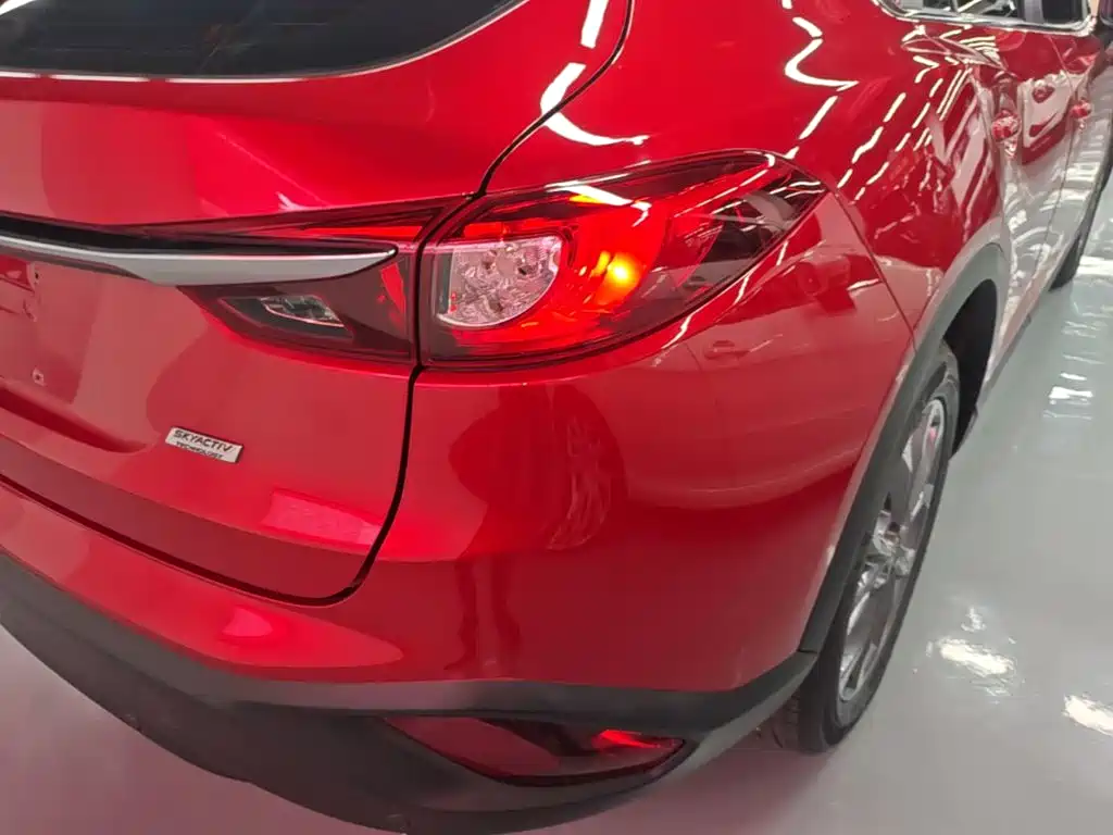 Mazda CX-4 2016 — фото 8