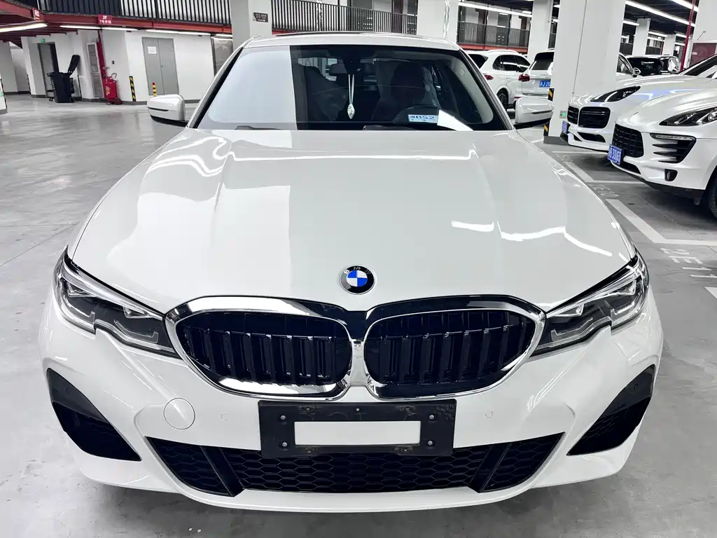 BMW 3 Series 2021