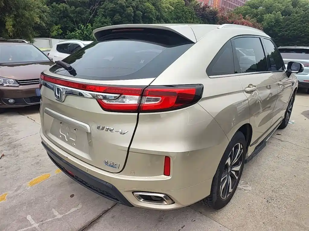 Honda UR-V 2018 — фото 7