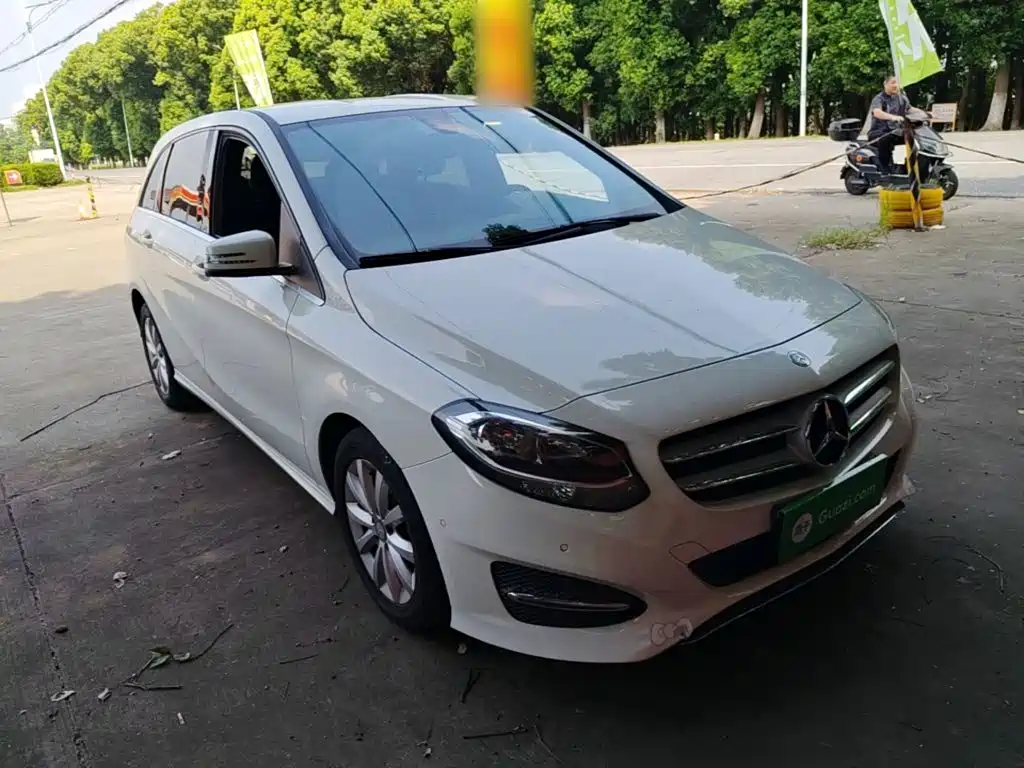 Mercedes-Benz B-Class 2016 — фото 4