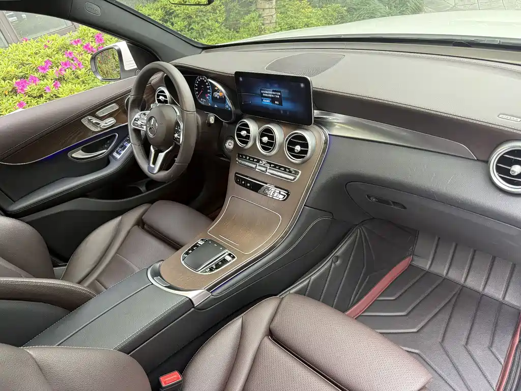 Mercedes-Benz GLC 2022 — фото 14