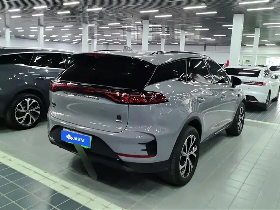 BYD Tang New Energy 2025 — фото 3