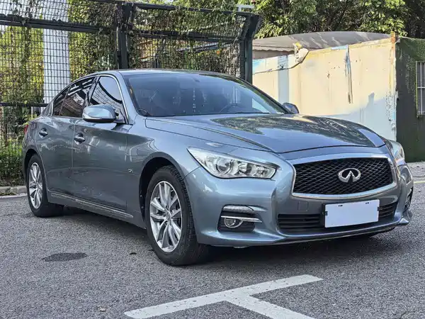 Infiniti Q50L 2016