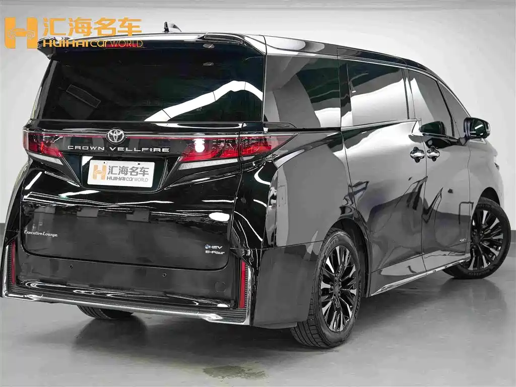 Toyota Vellfire 2025 — фото 6