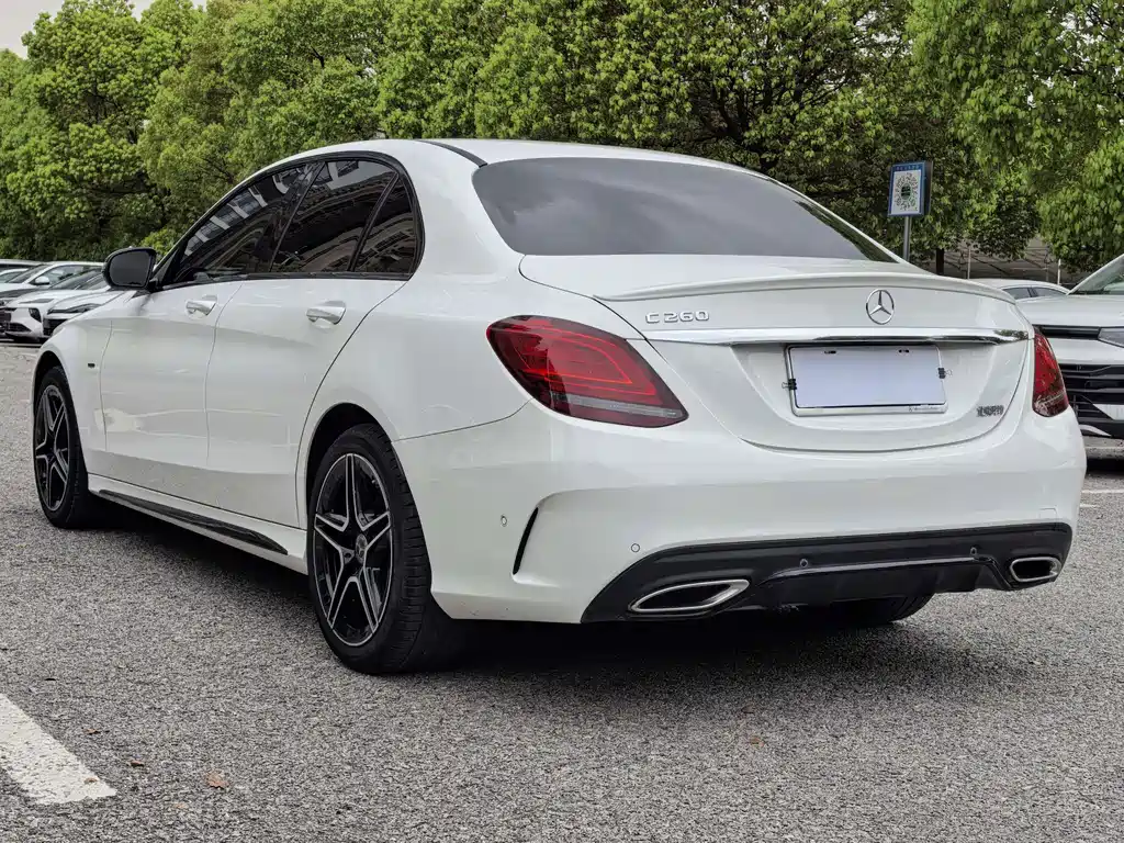 Mercedes-Benz C-Class 2021 — фото 6