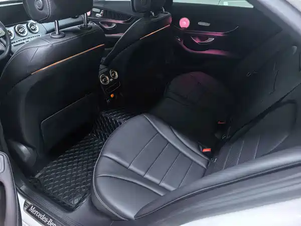 Mercedes-Benz C-Class 2020