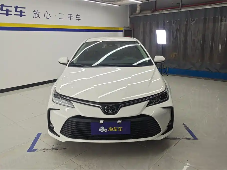 Toyota Corolla 2022 — фото 2