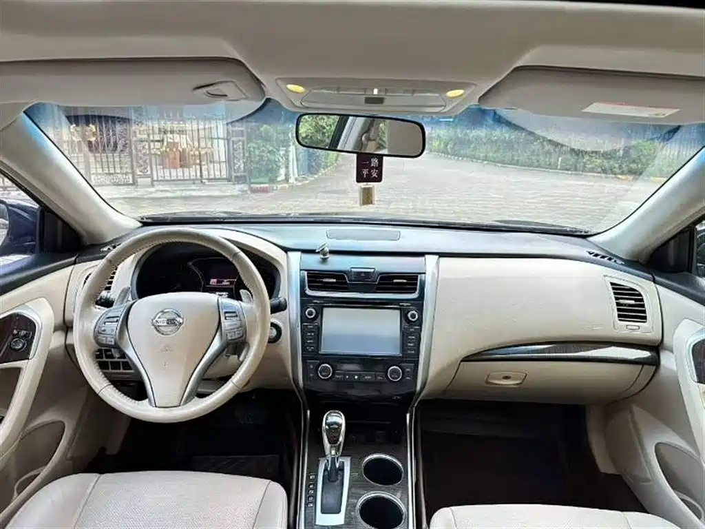 Nissan Teana 2014 — фото 9
