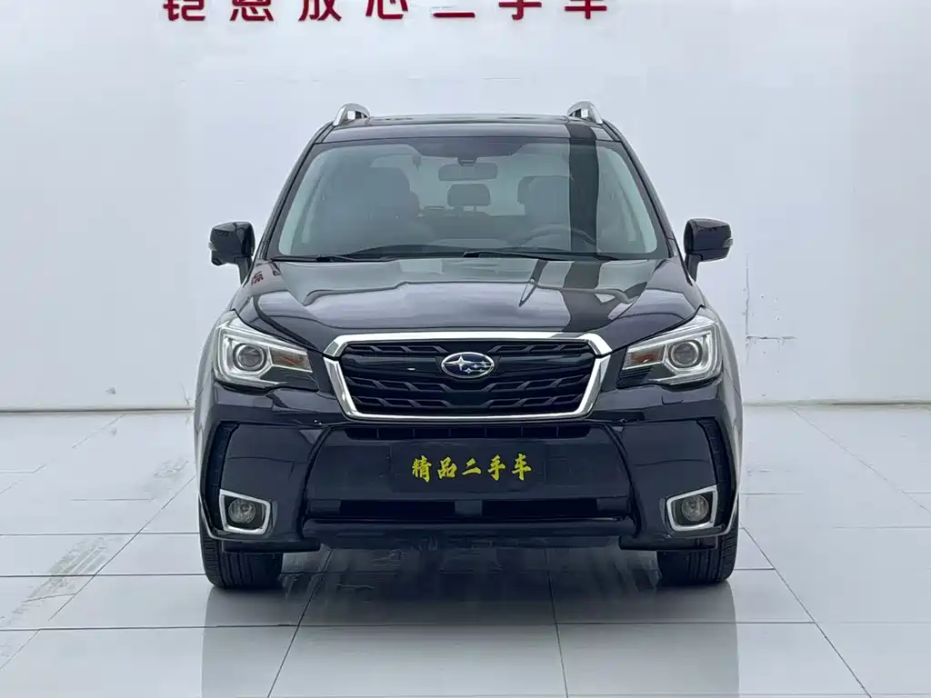 Subaru Forester 2018 — фото 2