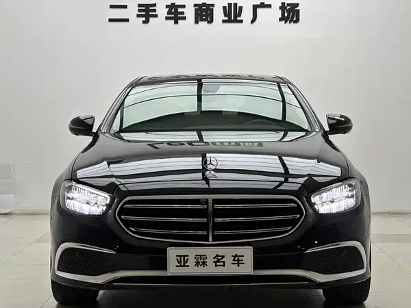 Mercedes-Benz E-Class 2022