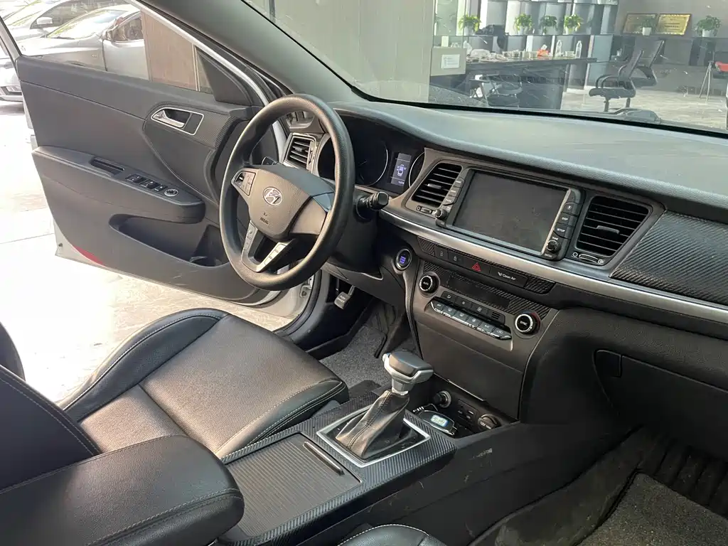 Hyundai Mistra 2018 — фото 12
