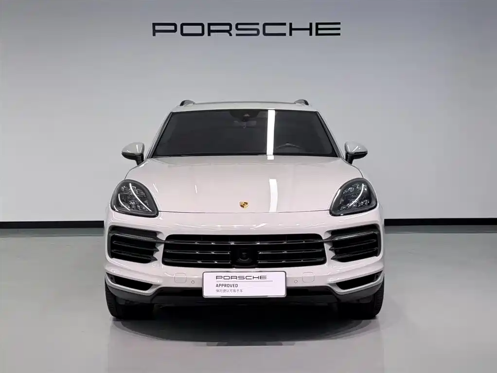 Porsche Cayenne Hybrid 2022 — фото 2