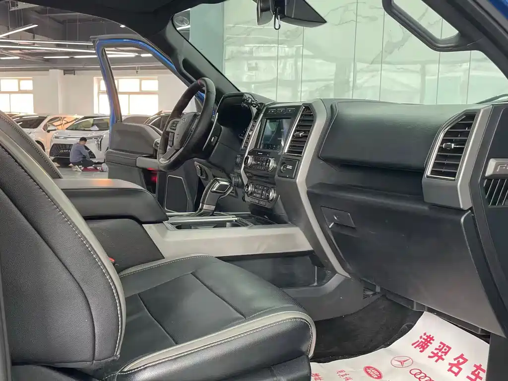 Ford F-150 Raptor 2018 — фото 17