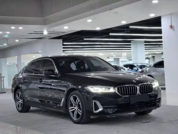 BMW 5 Series 2022