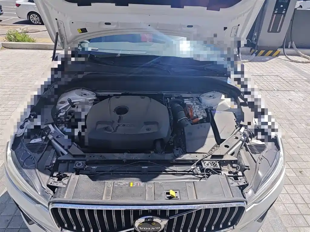 Volvo XC60 PHEV 2024 — фото 17