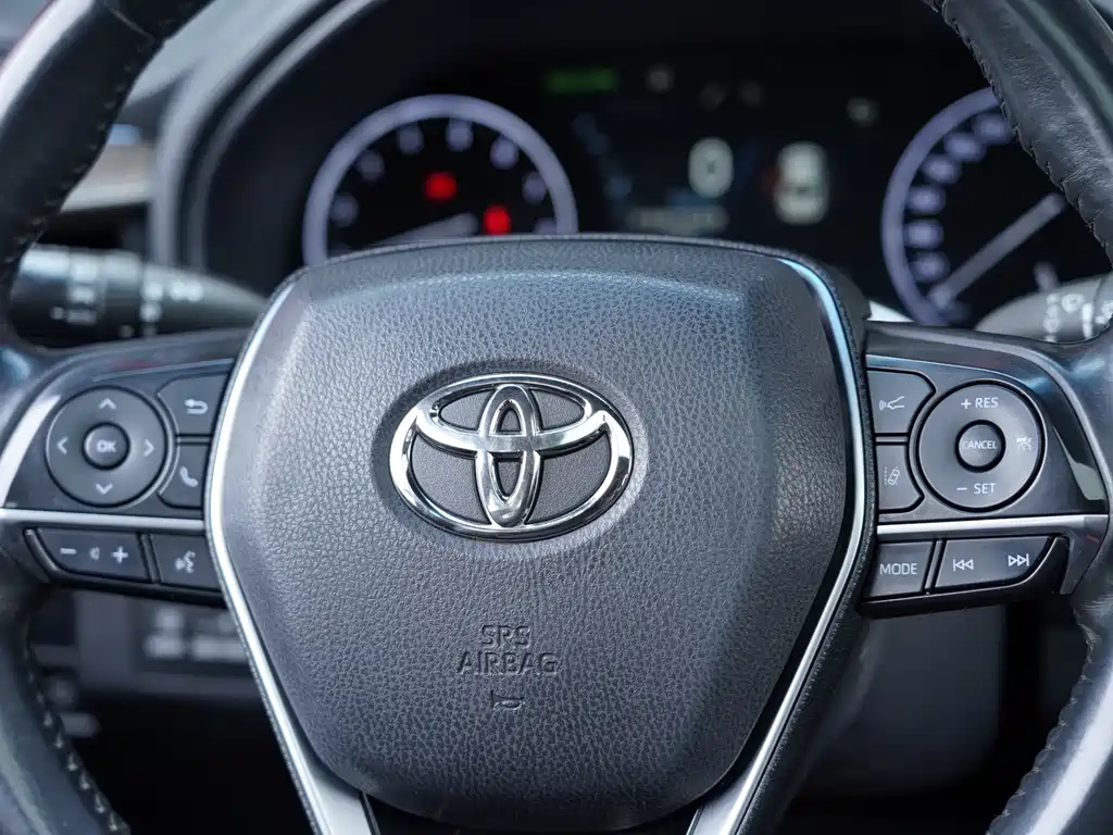 Toyota Avalon 2020 — фото 11
