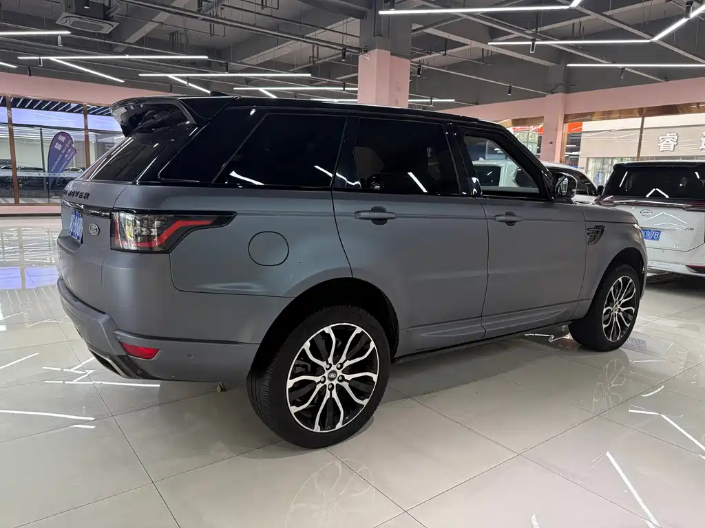 Land Rover Range Rover Sport 2022 — фото 6