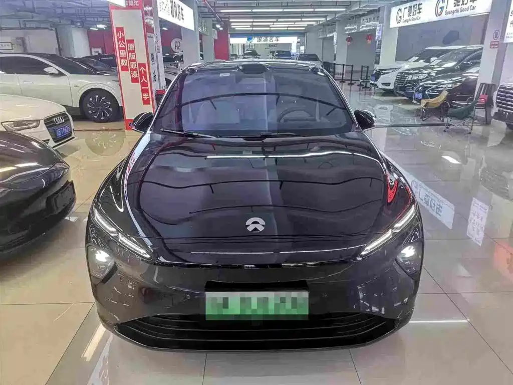NIO ET7 2022