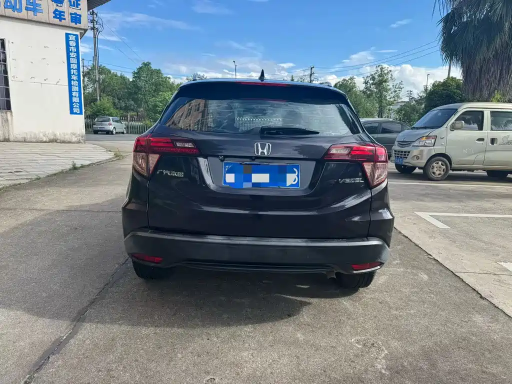 Honda Vezel 2018 — фото 8