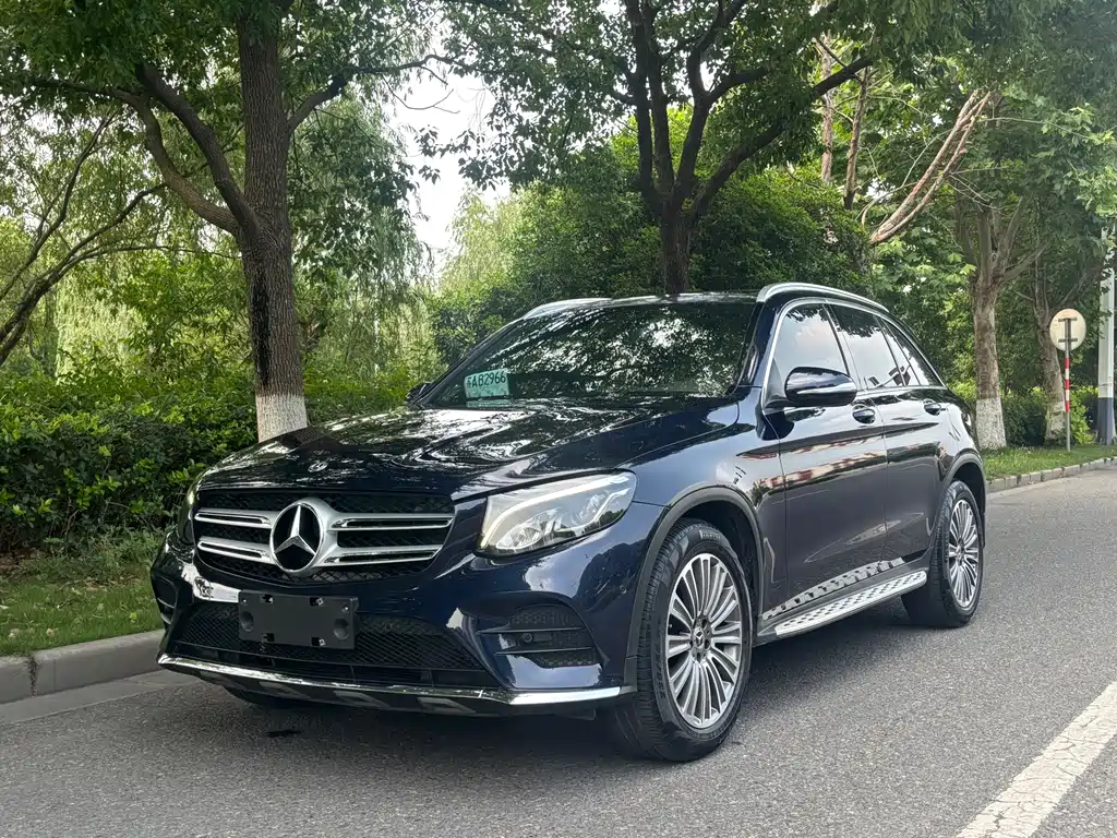 Mercedes-Benz GLC 2017 — фото 1