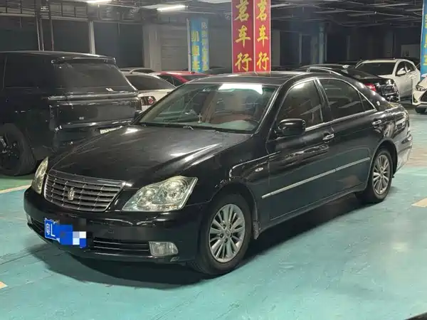 Toyota Crown 2008