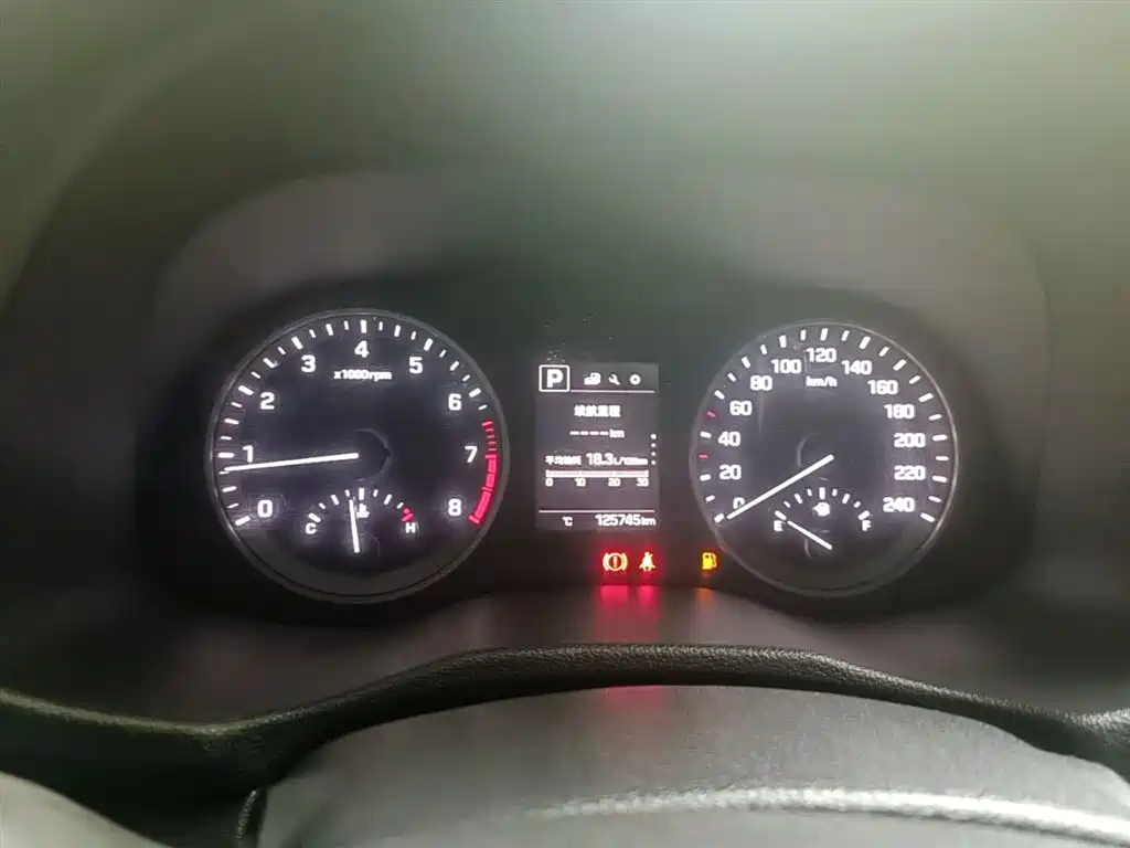 Hyundai Tucson 2016 — фото 12