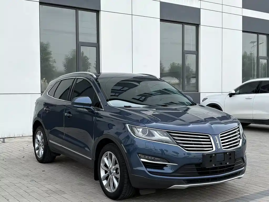 Lincoln MKC 2019 — фото 2
