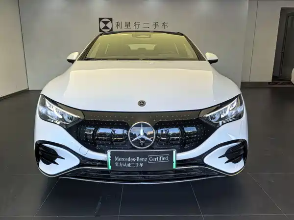 Mercedes-Benz EQE 2025