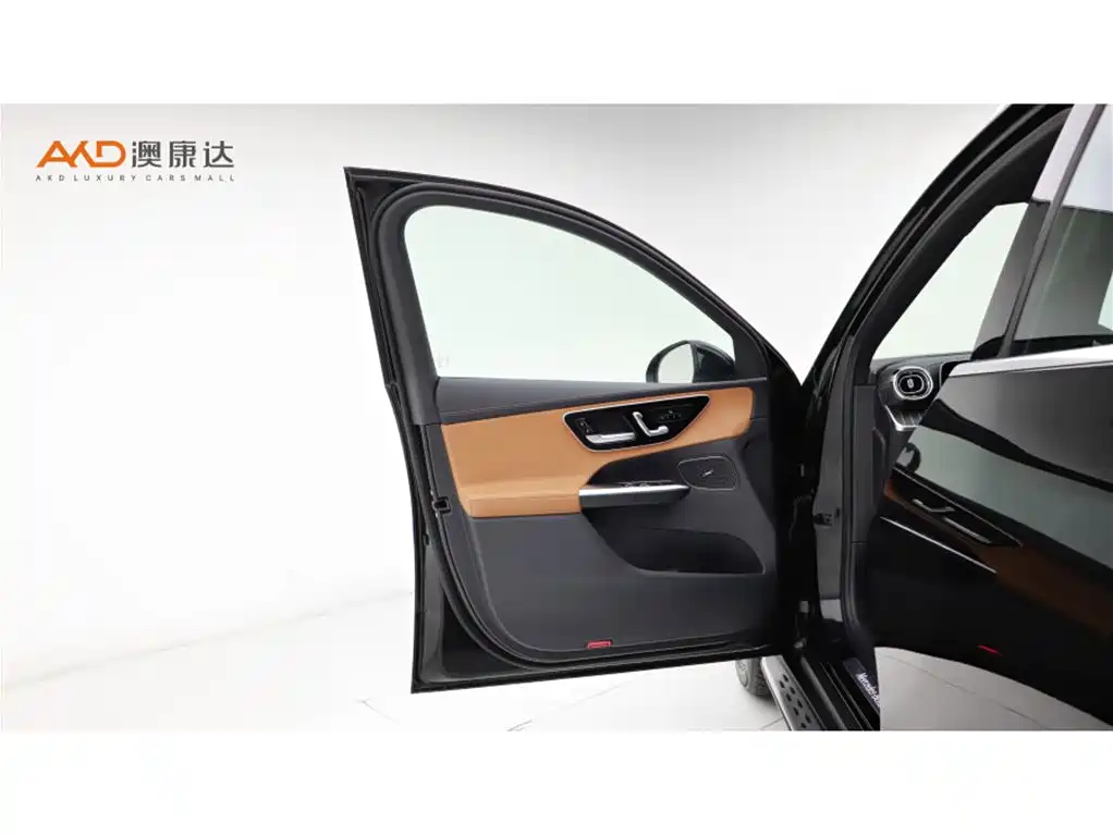 Mercedes-Benz GLC 2025 — фото 10