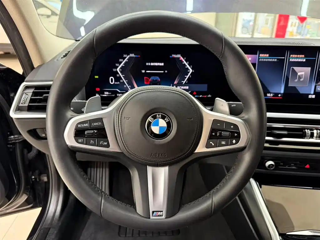 BMW 3 Series 2023 — фото 15