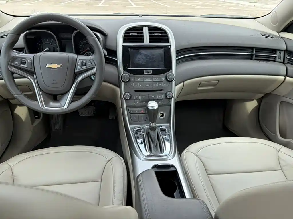 Chevrolet Malibu 2016 — фото 17