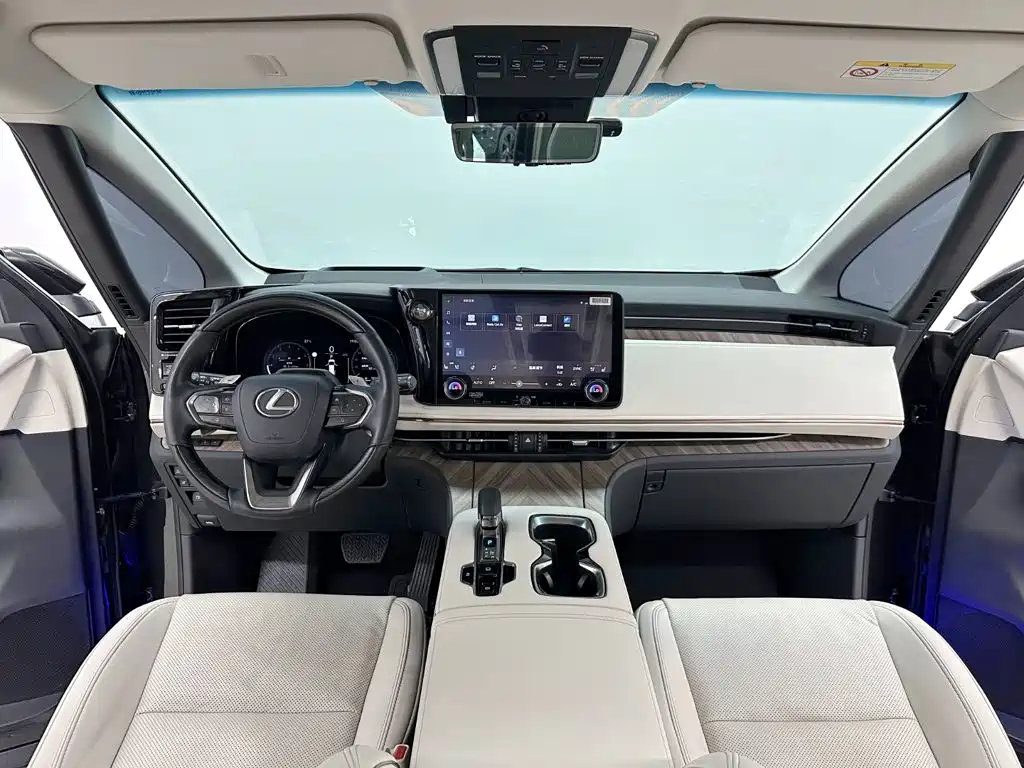 Lexus LM 2024 — фото 10