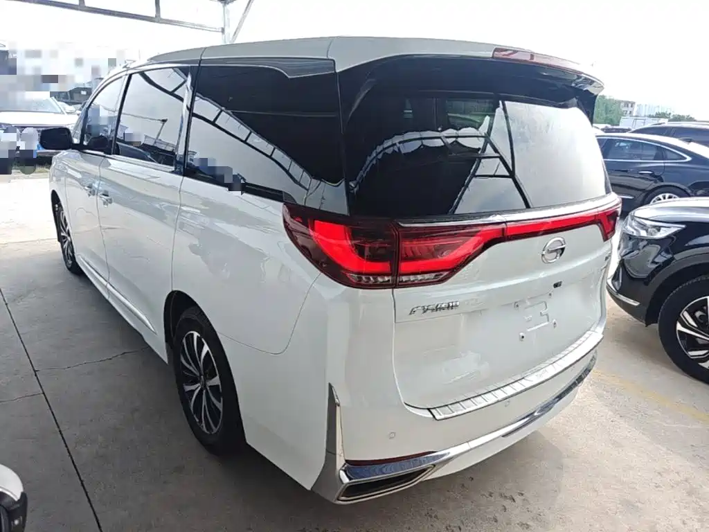 GAC Trumpchi M8 2021 — фото 5