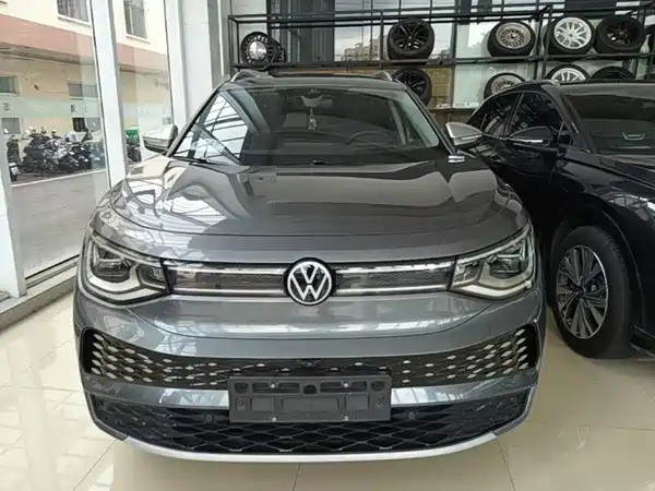 Volkswagen ID.6 2023