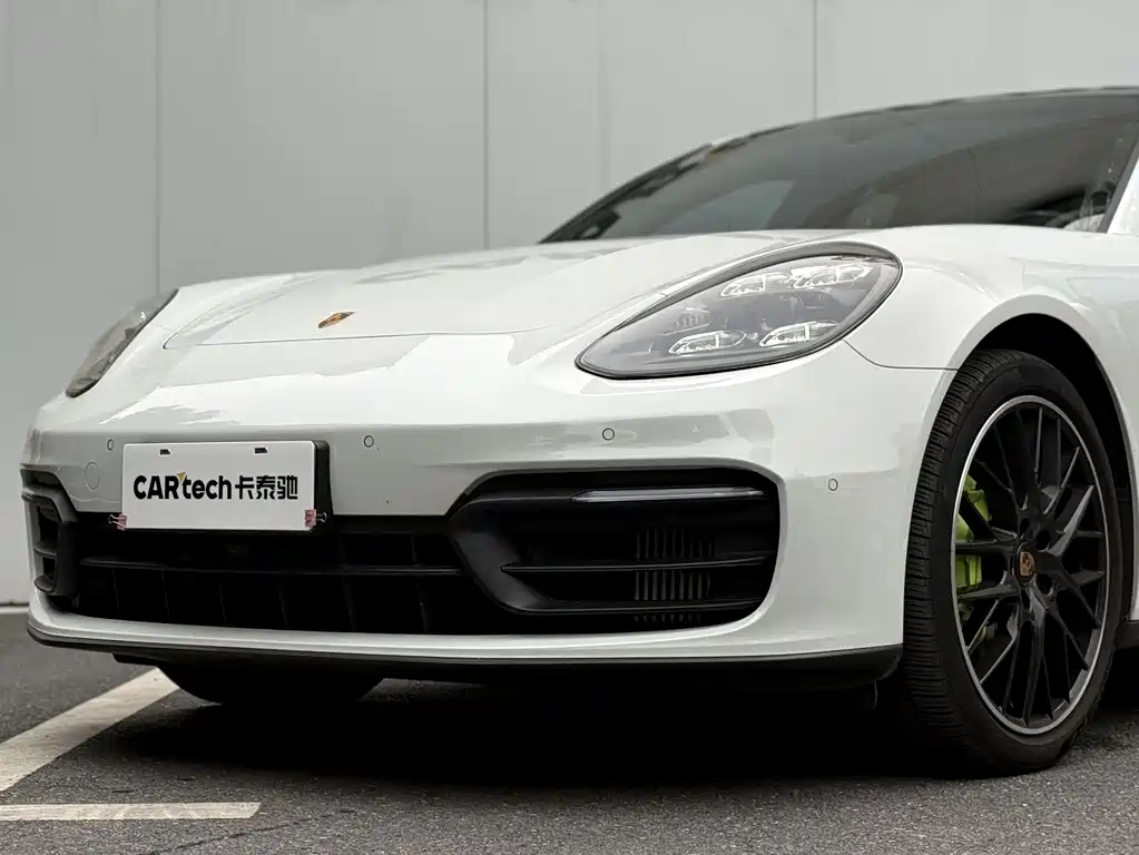 Porsche Panamera 2022 — фото 11