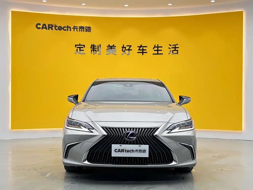 Lexus ES 2021 — фото 2