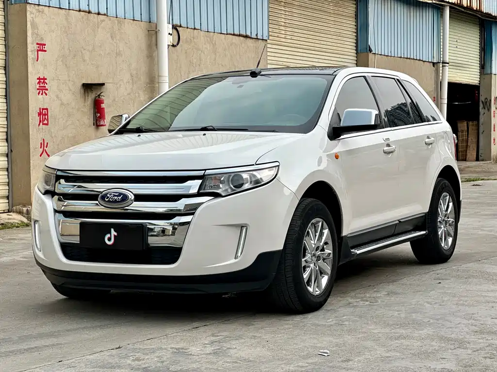 Ford Edge 2015 — фото 1