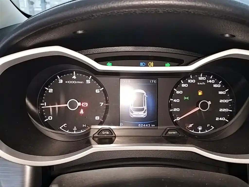Geely Emgrand GS 2019 — фото 12