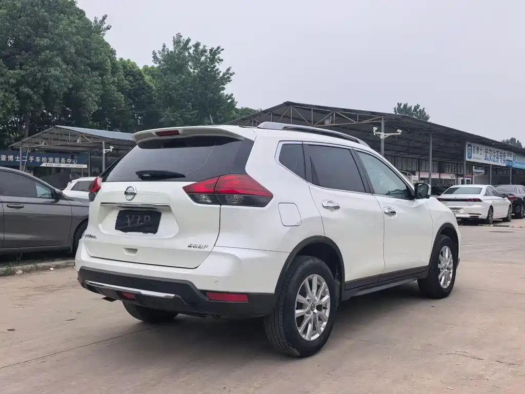 Nissan X-Trail 2020 — фото 4