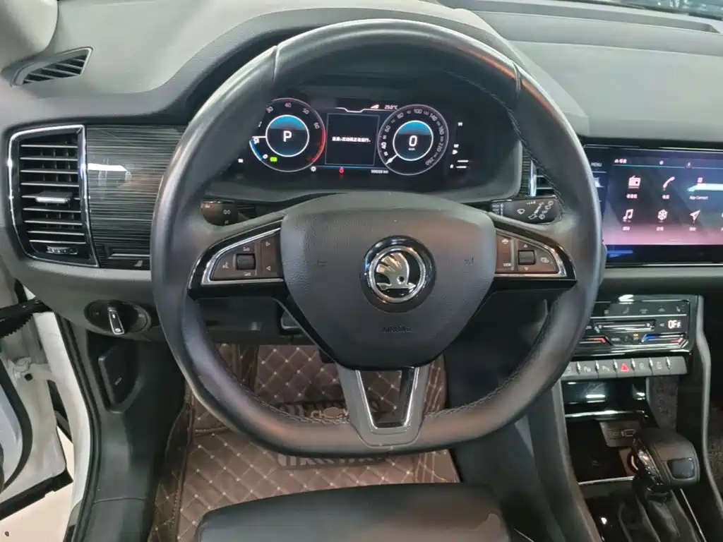 Skoda Kodiaq 2021 — фото 11