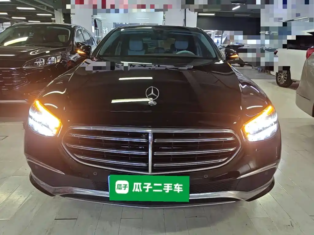 Mercedes-Benz E-Class 2022