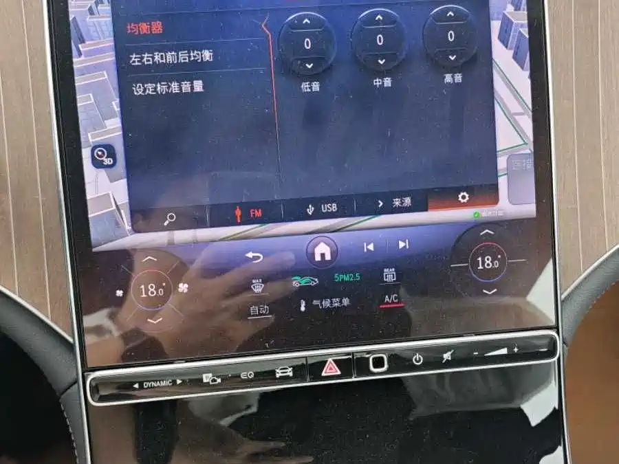 Mercedes-Benz EQE SUV 2026 — фото 16