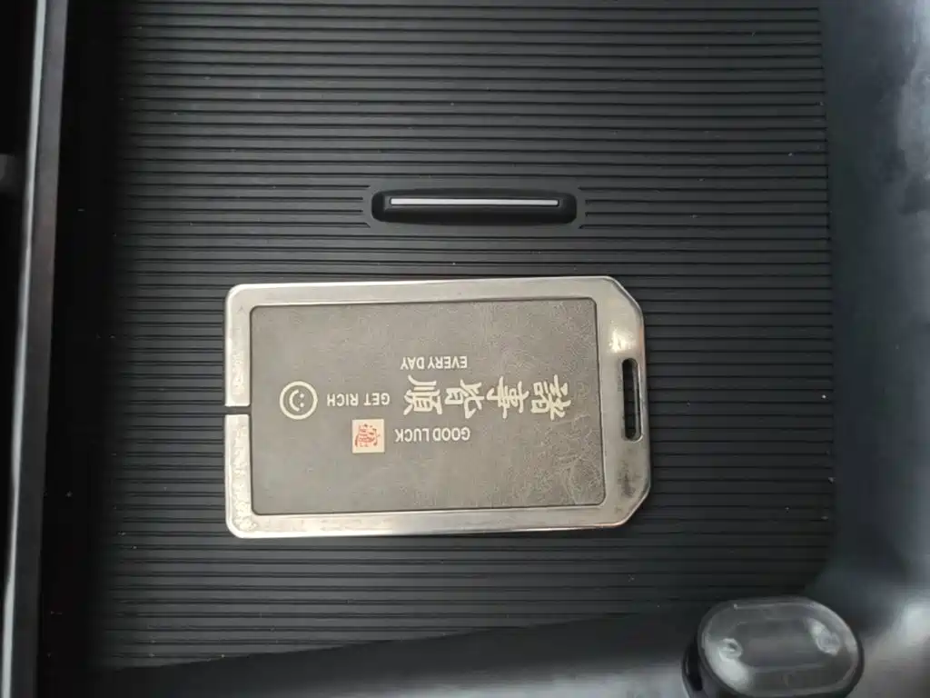 BYD Seal 07 DM-i 2025 — фото 9