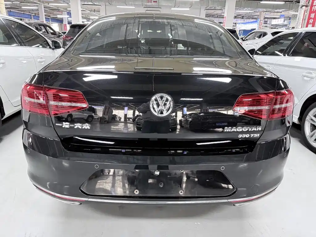Volkswagen Magotan 2018 — фото 15