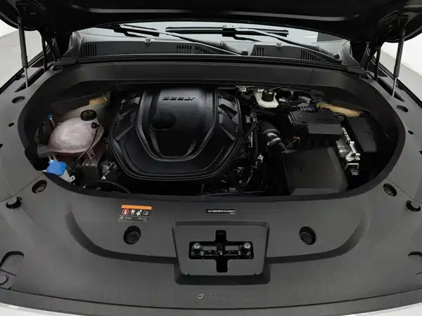 Geely Xingyue L 2025
