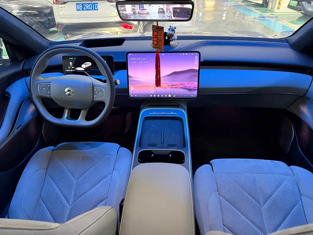 NIO ET5T 2025