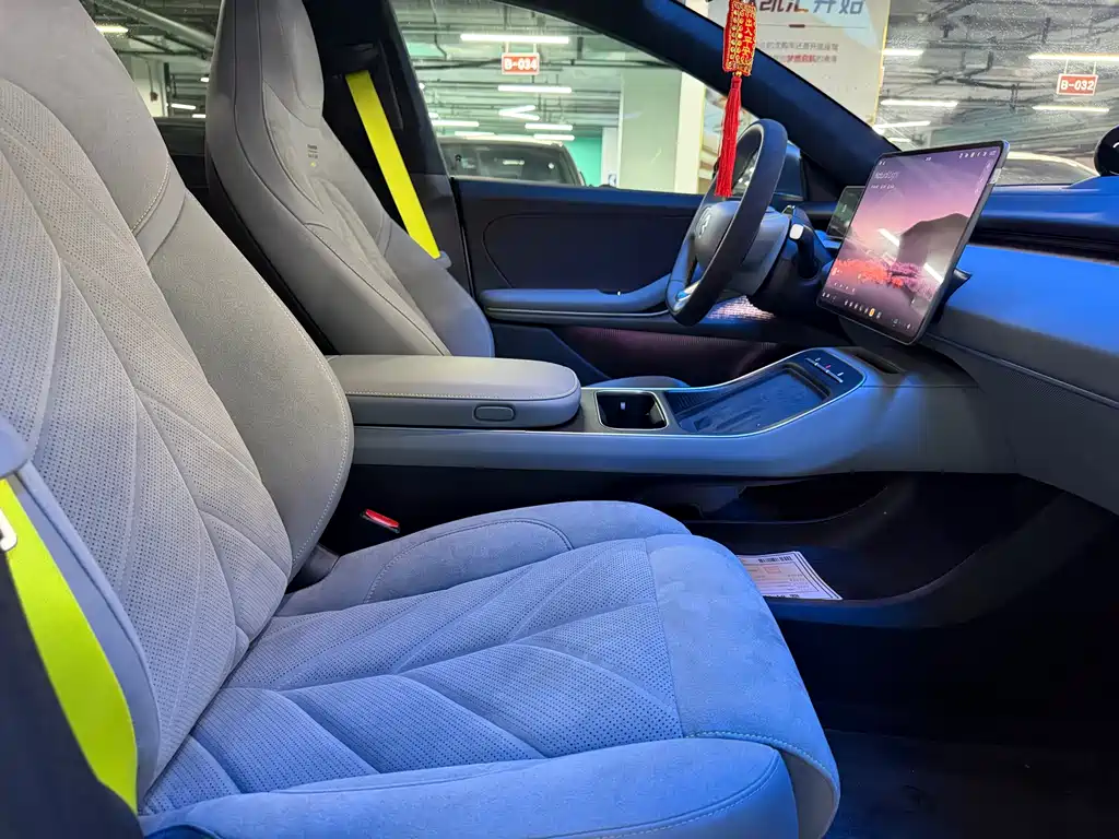 NIO ET5T 2025