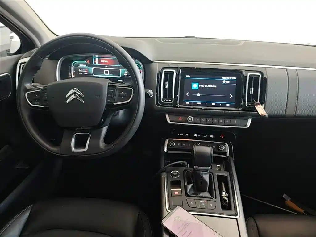 Citroen C6 2018 — фото 10